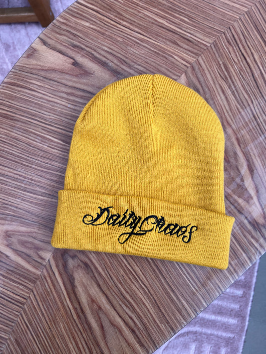 DailyChaos Beanie gelb
